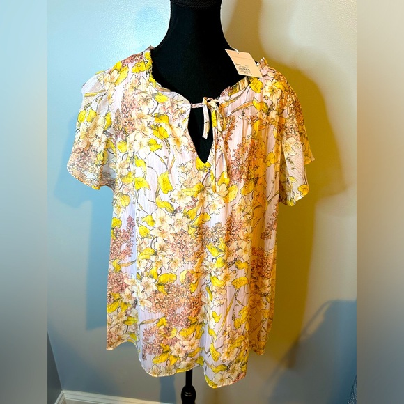 LC Lauren Conrad Tops - Flowy and Flowery Lauren Conrad Blouse NWT, 3X